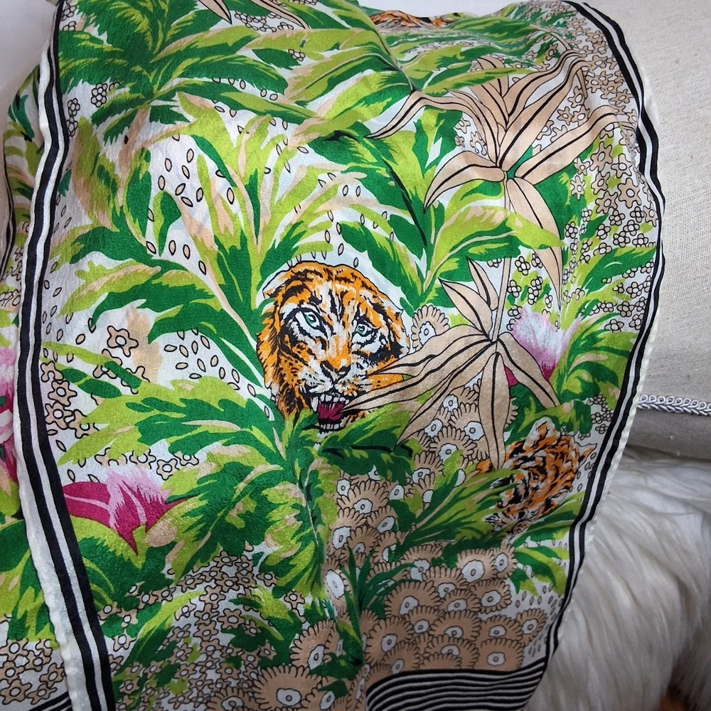 Vintage Silk Lush Jungle Motif Rectangular Scarf